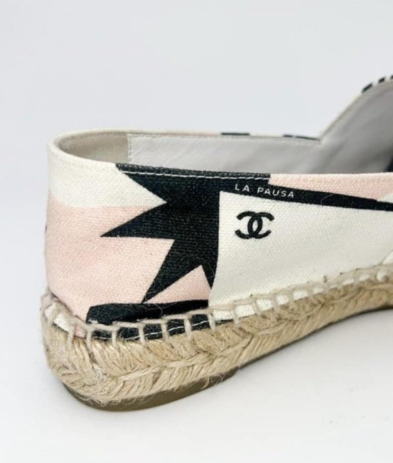 CHANEL La Pausa Ecru Star Print Canvas Cap Toe CC Logo Espadrilles Size EU36