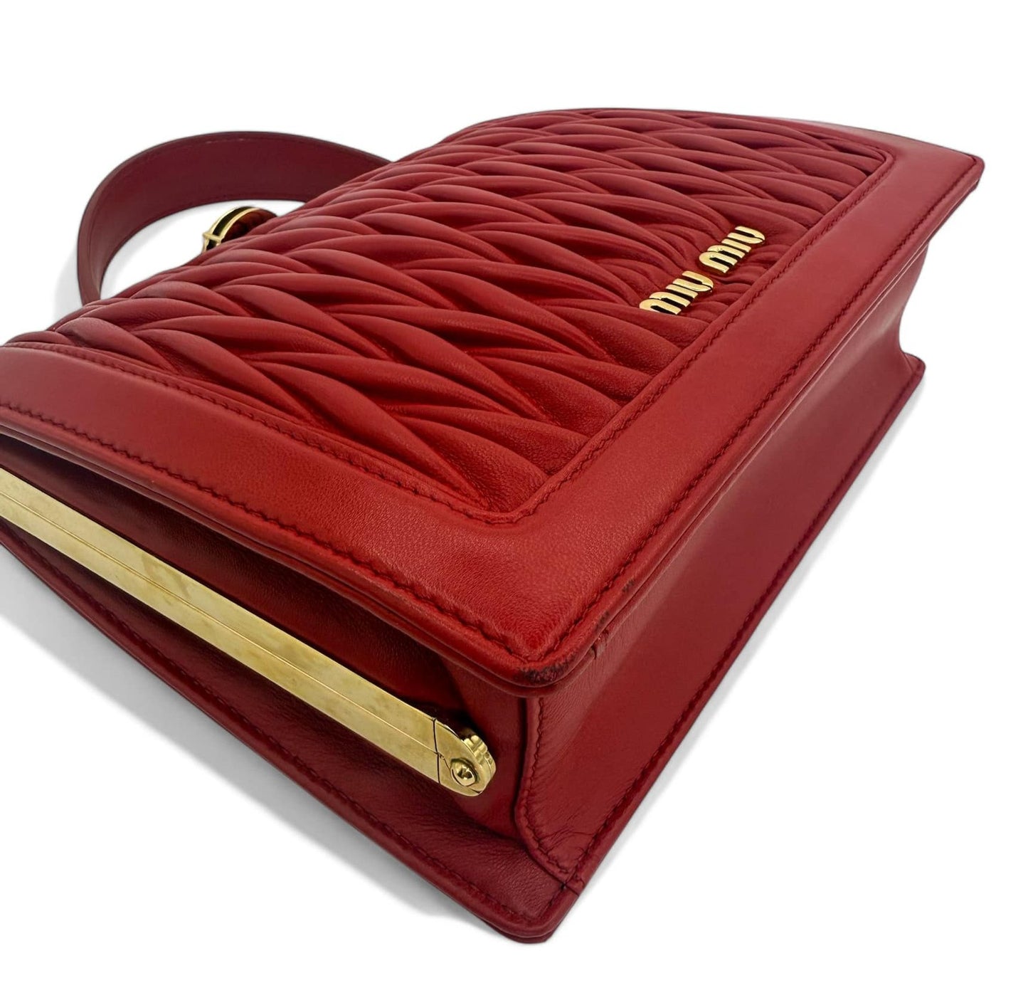 MIU MIU Spring 2019 Runway Red Matelassé Leather Shoulder Bag …