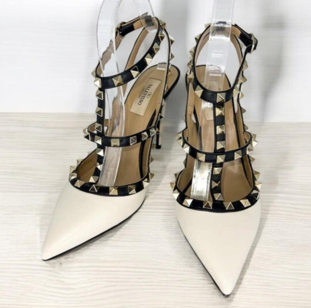 VALENTINO GARAVANI Beige Leather Caged Rockstud Pointed Toe Heels EU38.5
