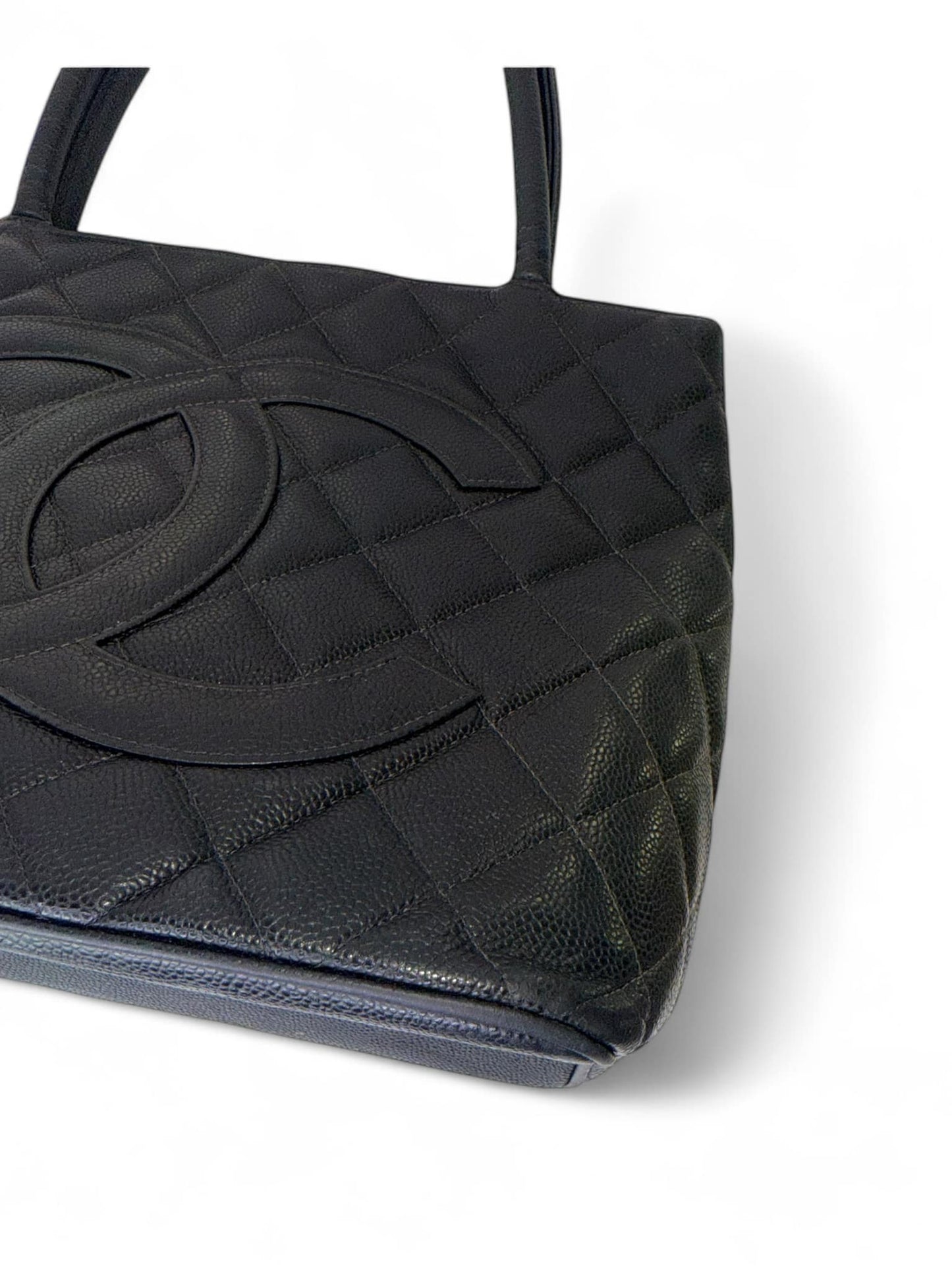 CHANEL Black Vintage CC Logo Caviar Leather Quilted Medallion Tote Bag