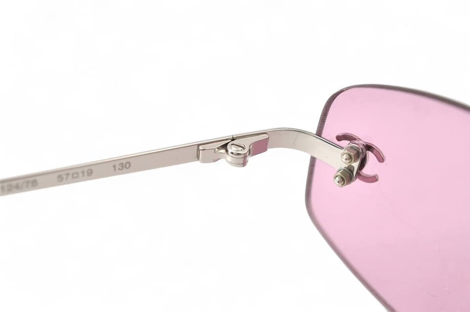 CHANEL Vintage 2000's CC Logo Purple Rimless Sunglasses