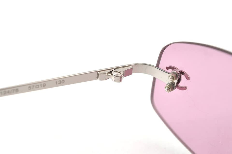 CHANEL Vintage 2000's CC Logo Purple Rimless Sunglasses