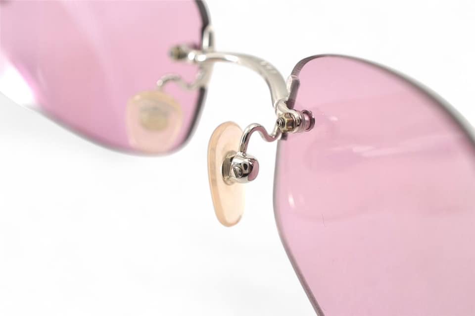 CHANEL Vintage 2000's CC Logo Purple Rimless Sunglasses