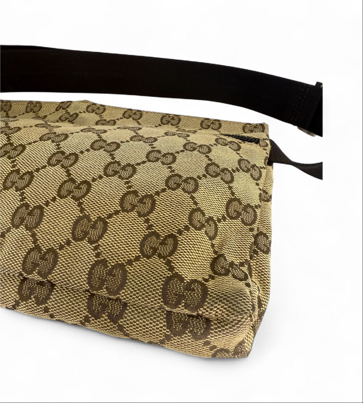 GUCCI Unisex GG Web Logo Belt Bag