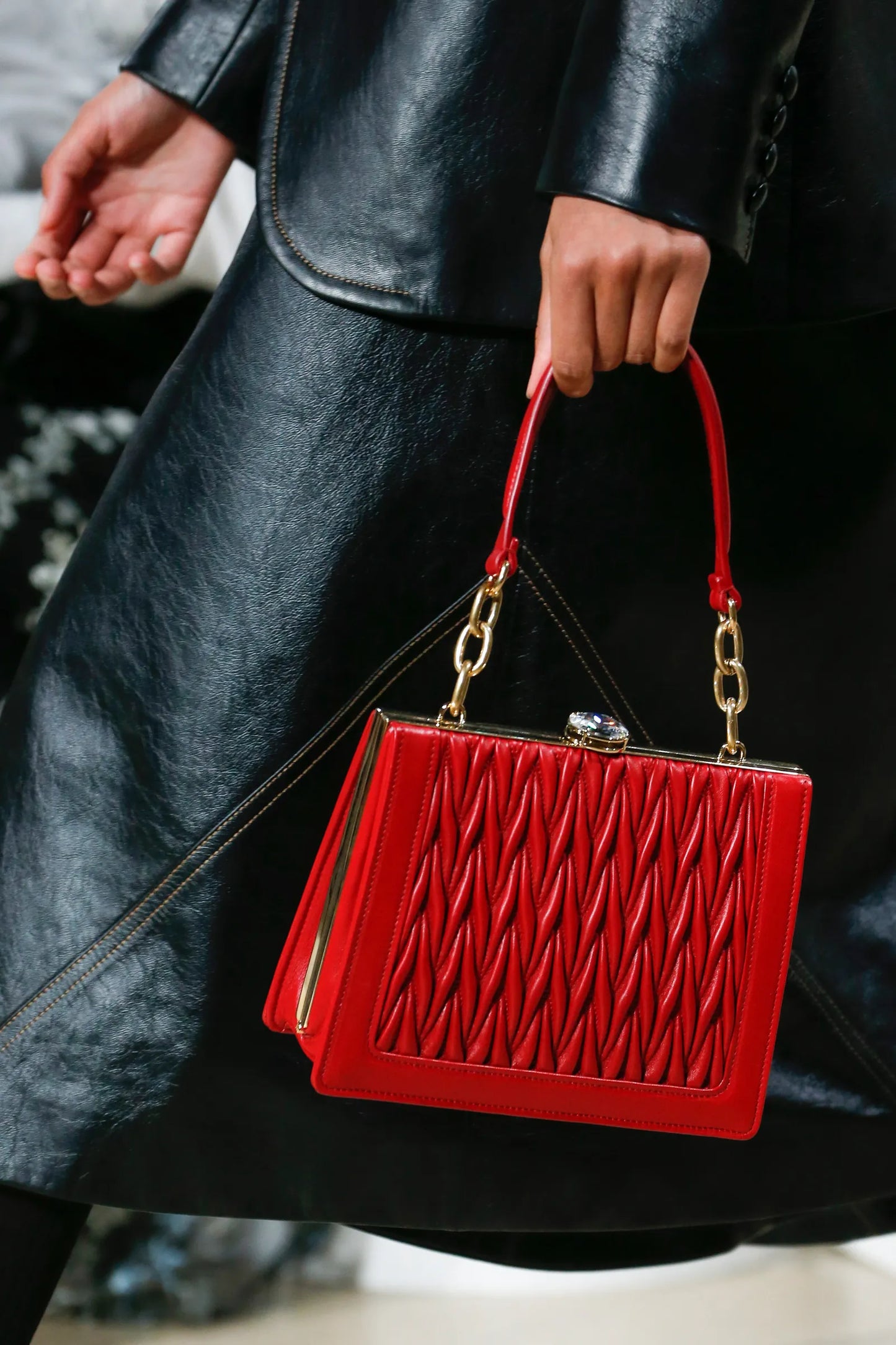 MIU MIU Spring 2019 Runway Red Matelassé Leather Shoulder Bag …