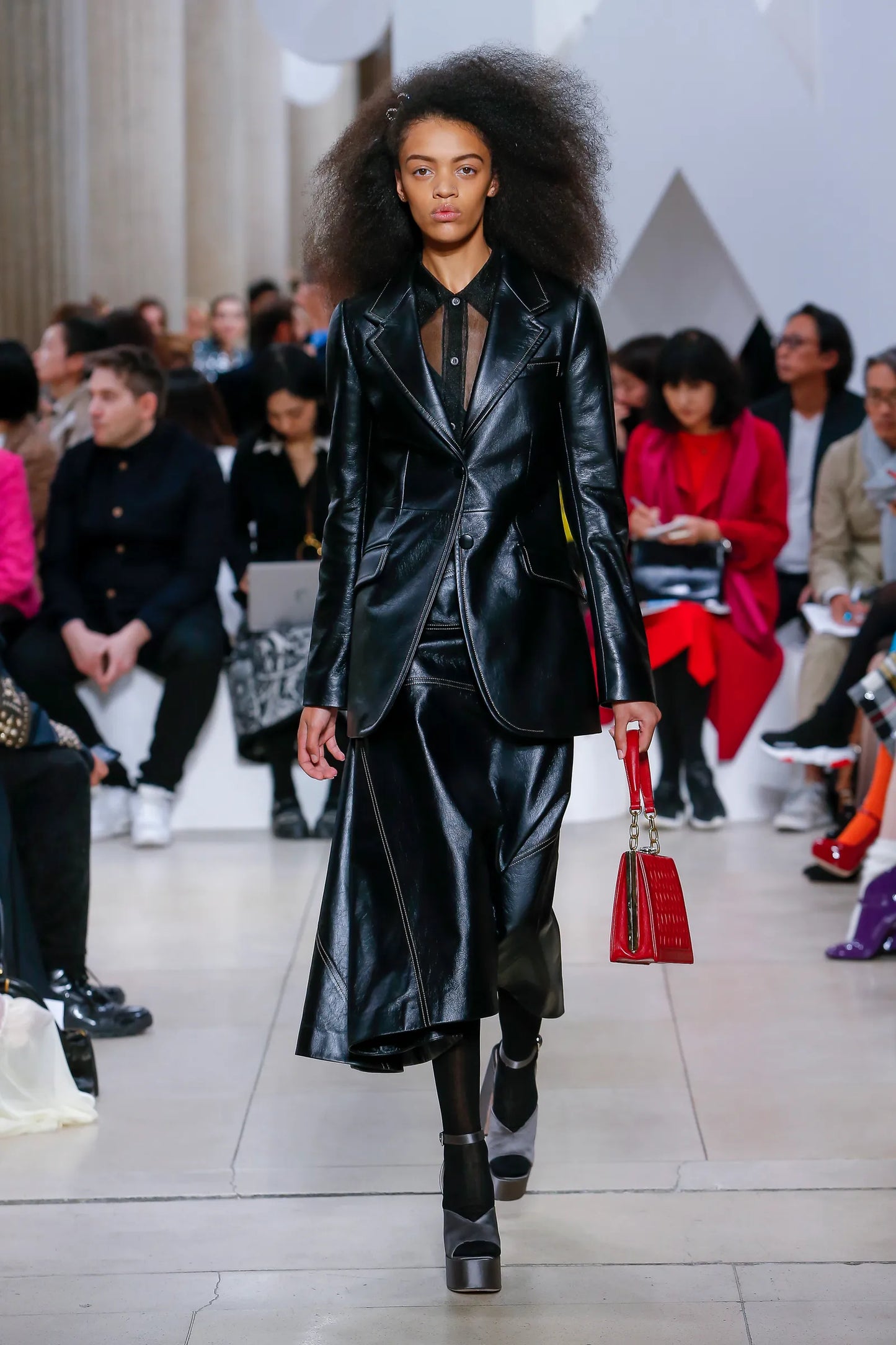 MIU MIU Spring 2019 Runway Red Matelassé Leather Shoulder Bag …