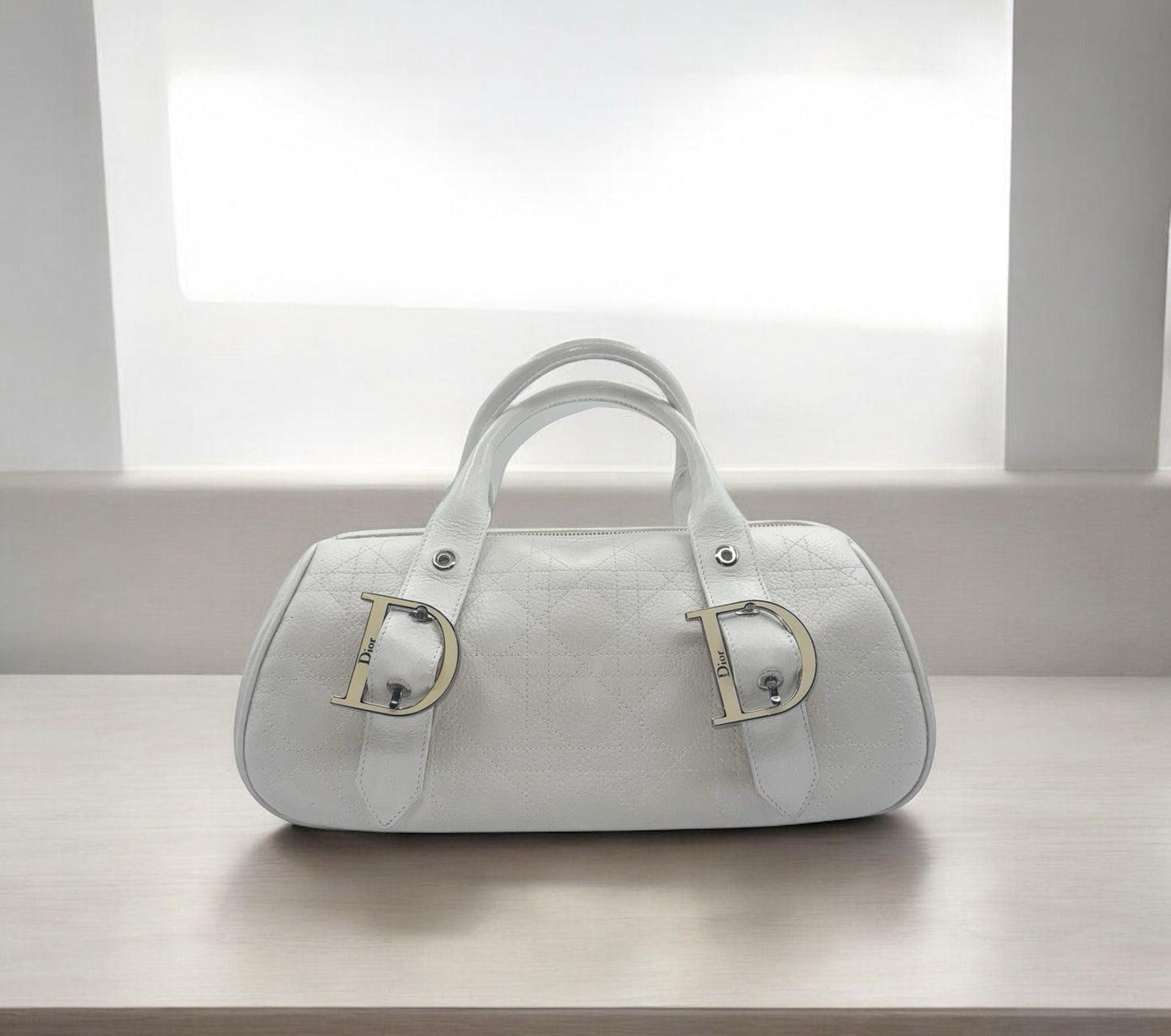 CHRISTION DIOR White Boston Bag