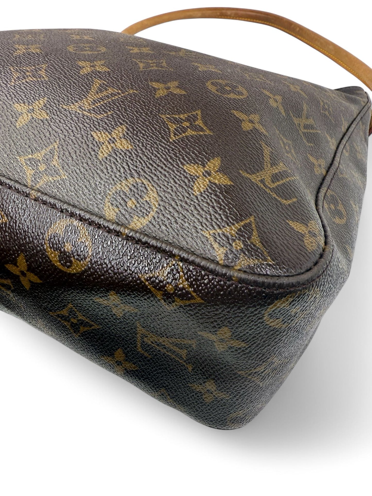 LOUIS VUITTON Looping GM Bag