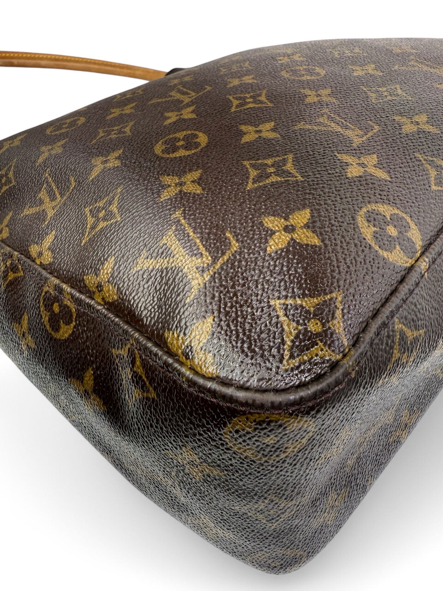 LOUIS VUITTON Looping GM Bag