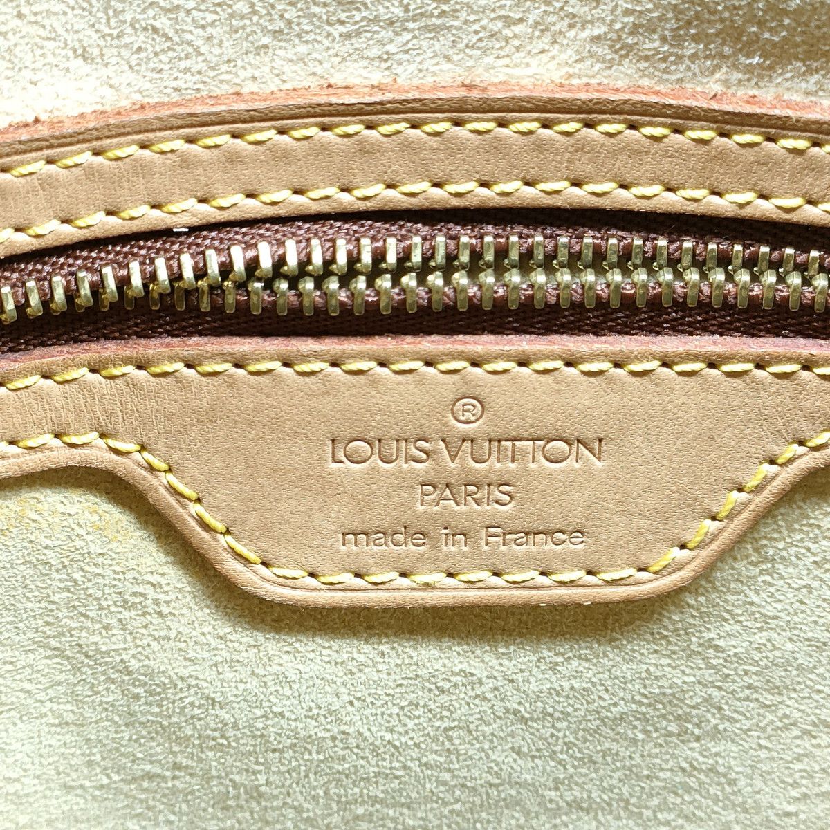 LOUIS VUITTON Looping GM Bag