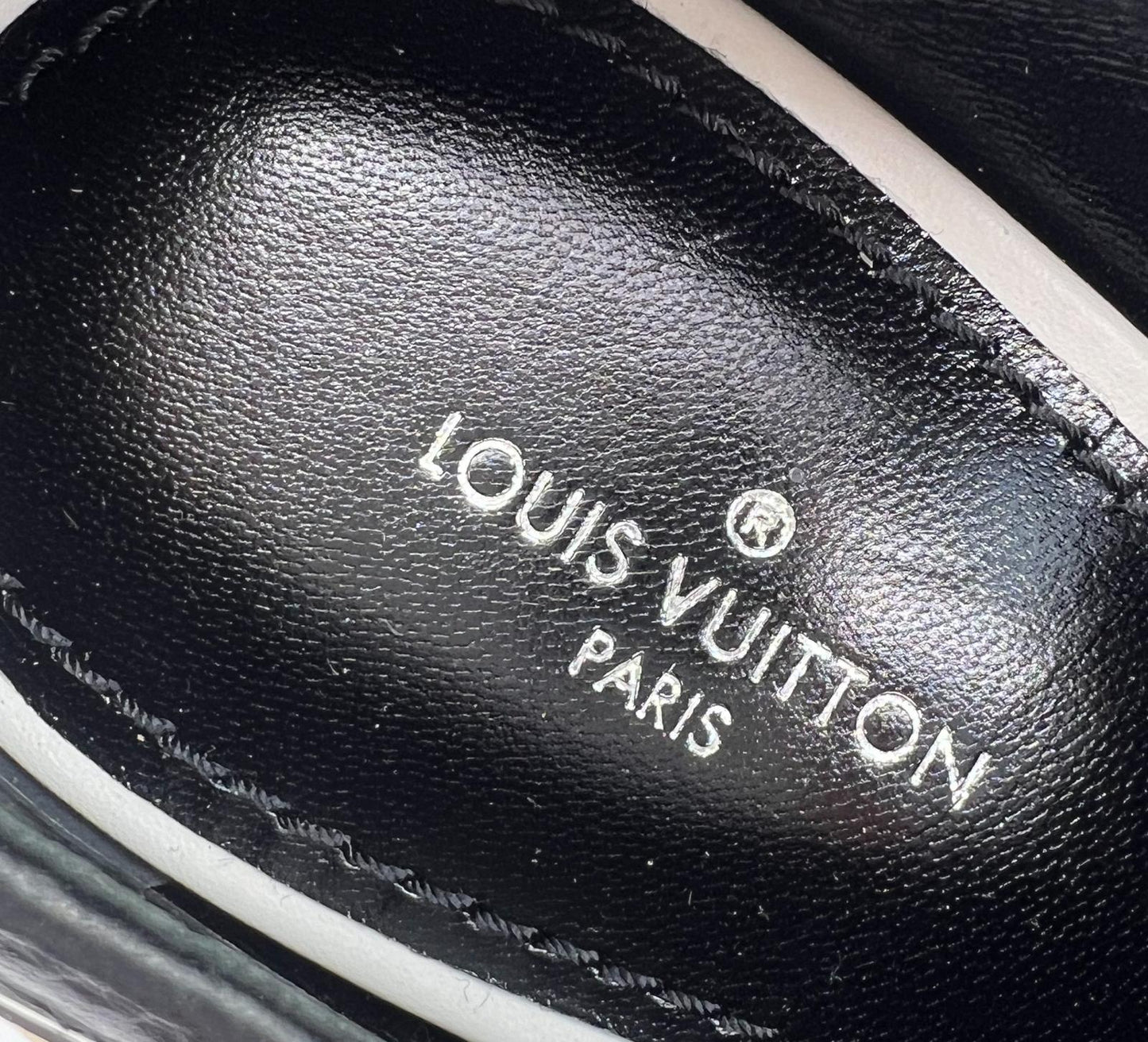 LOUIS VUITTON Spring/Summer 2020 Runway LV Logo Swift Heeled Loafers Size EU36