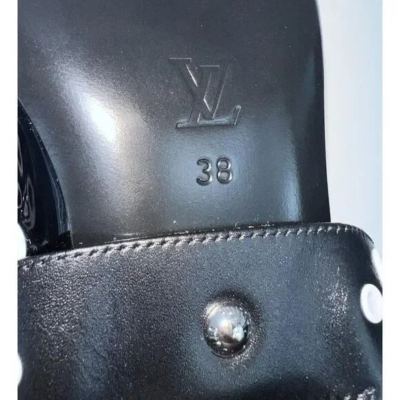 LOUIS VUITTON Fall 2019 Runway Rhapsody Black and White Eyelet Ballet Flats IT38