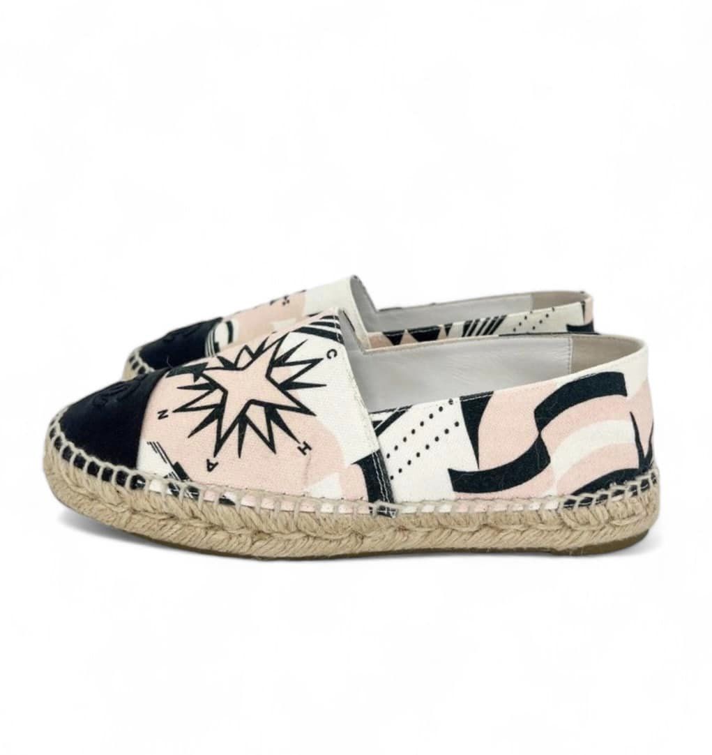 CHANEL La Pausa Ecru Star Print Canvas Cap Toe CC Logo Espadrilles Size EU36