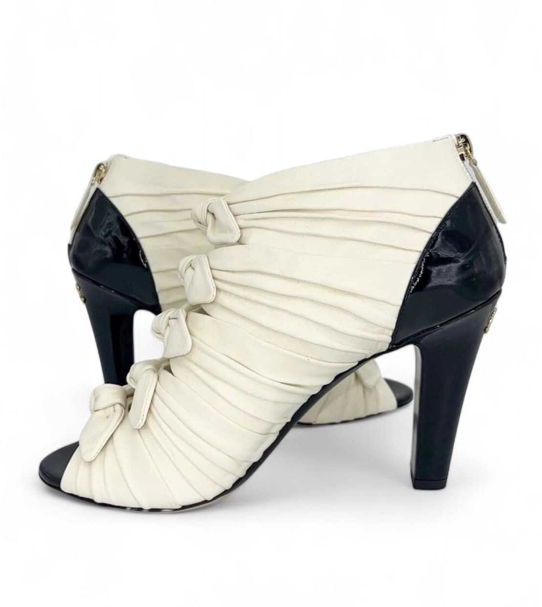 CHANEL Ivory Bow Detail CC Logo Ruched Ankle Booties Size EU40