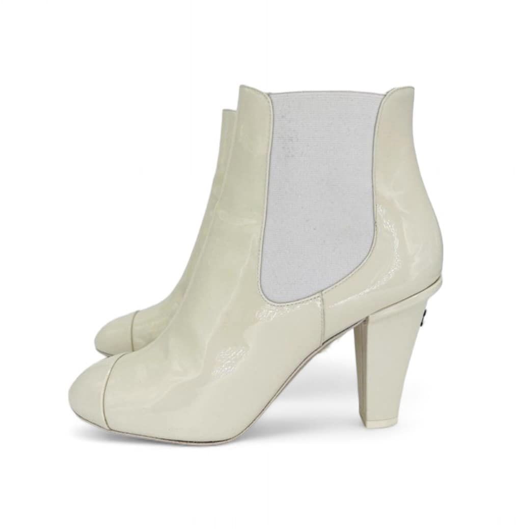 CHANEL 2022 Chelsea Ivory CC Logo Block Heel Ankle Boots Size EU38