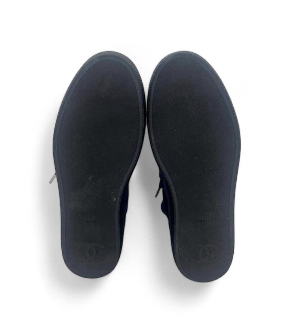 CHANEL Indigo Suede CC Logo Lace-Up Black Cap Toe Sneaker Boots Size EU37