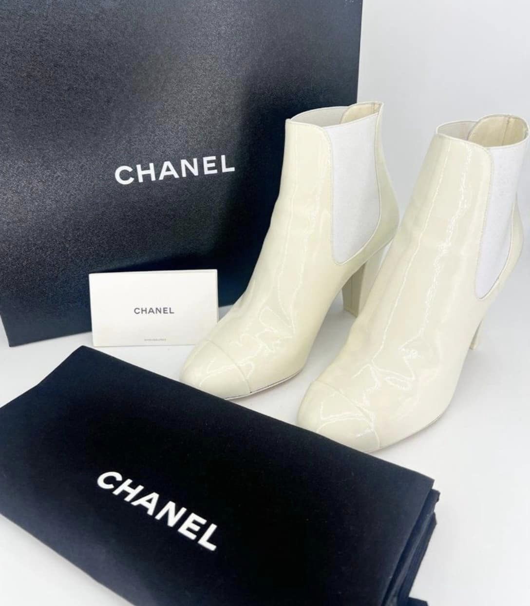 CHANEL 2022 Chelsea Ivory CC Logo Block Heel Ankle Boots Size EU38