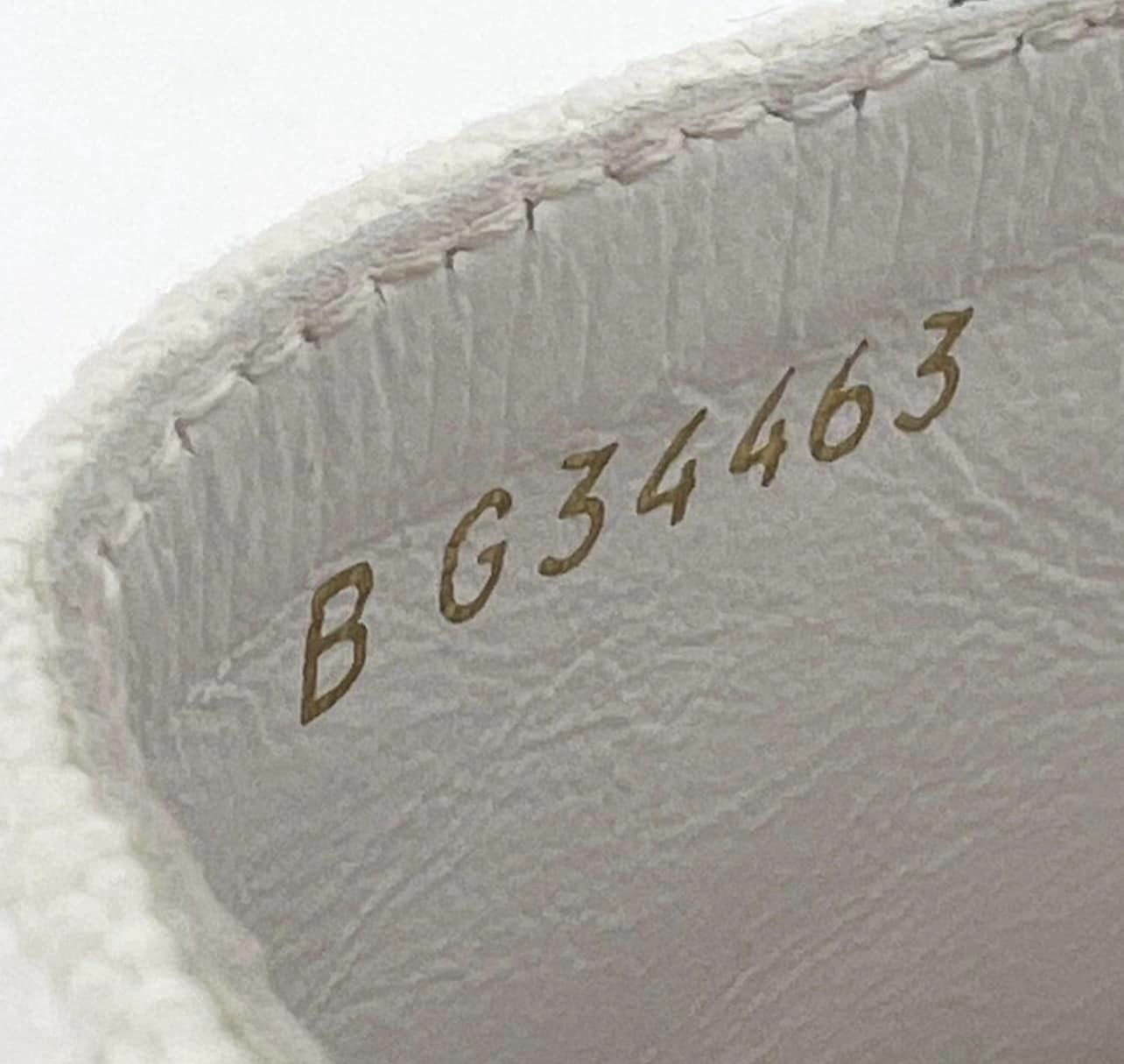 CHANEL La Pausa Ecru Star Print Canvas Cap Toe CC Logo Espadrilles Size EU36