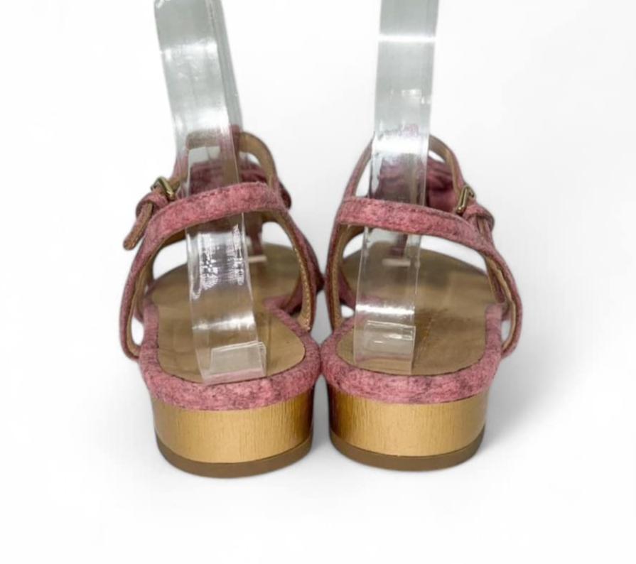 CHANEL Dusty Pink CC Logo Camellia Flower Sandals IT36