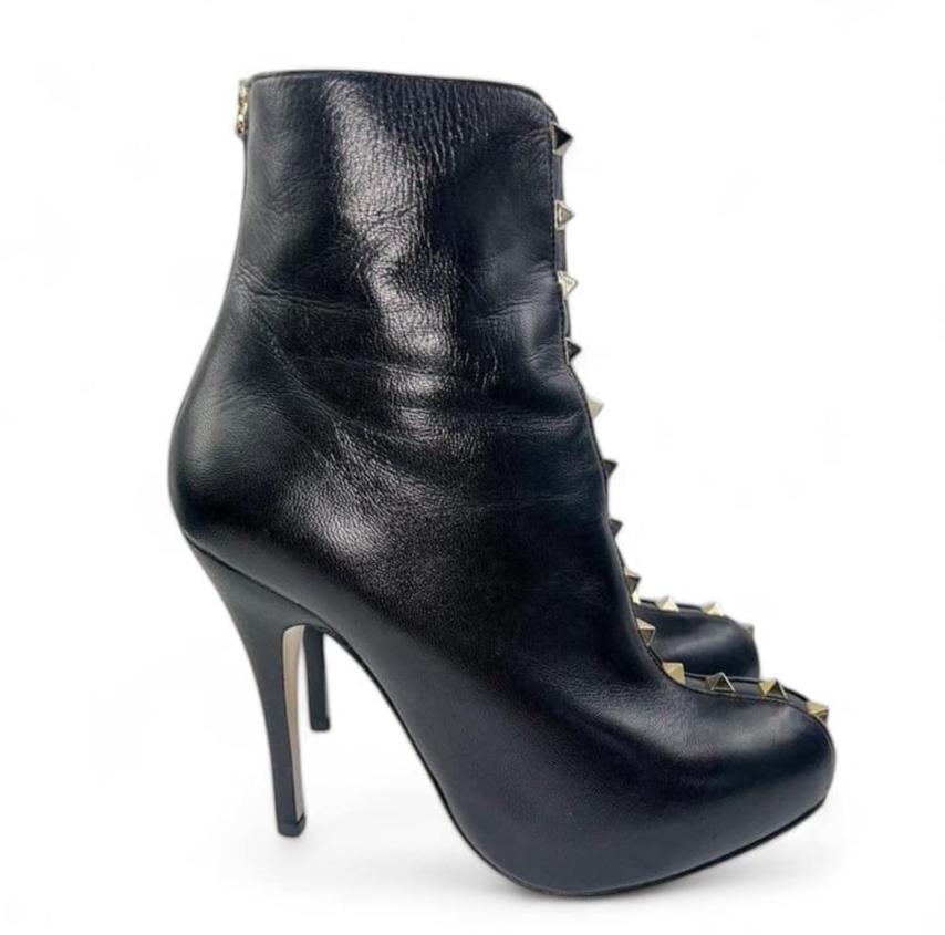 VALENTINO Garavani Black Leather Rockstud Ankle Boots EU36.5