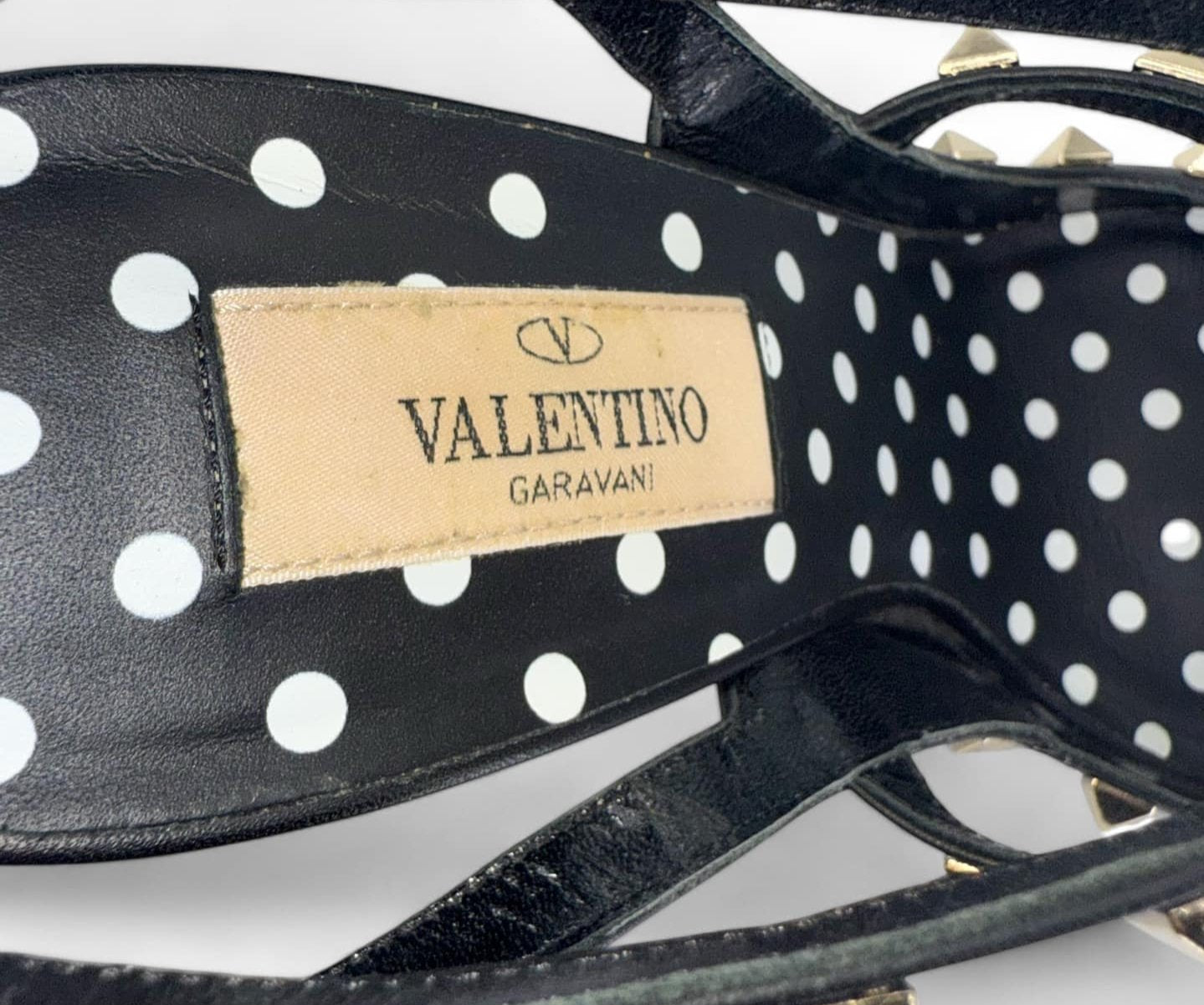 VALENTINO GARAVANI Caged Rockstud Polkadot Sandals EU38.5