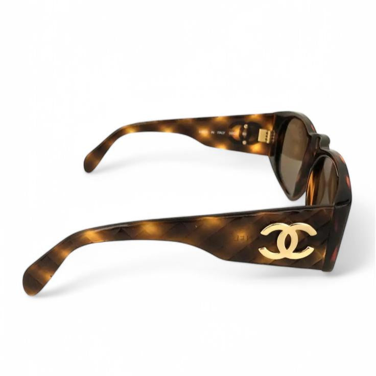 CHANEL CC Tortoise Shell Sunglasses