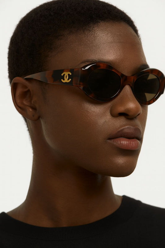 CHANEL Tortoise Shell CC Sunglasses Brown