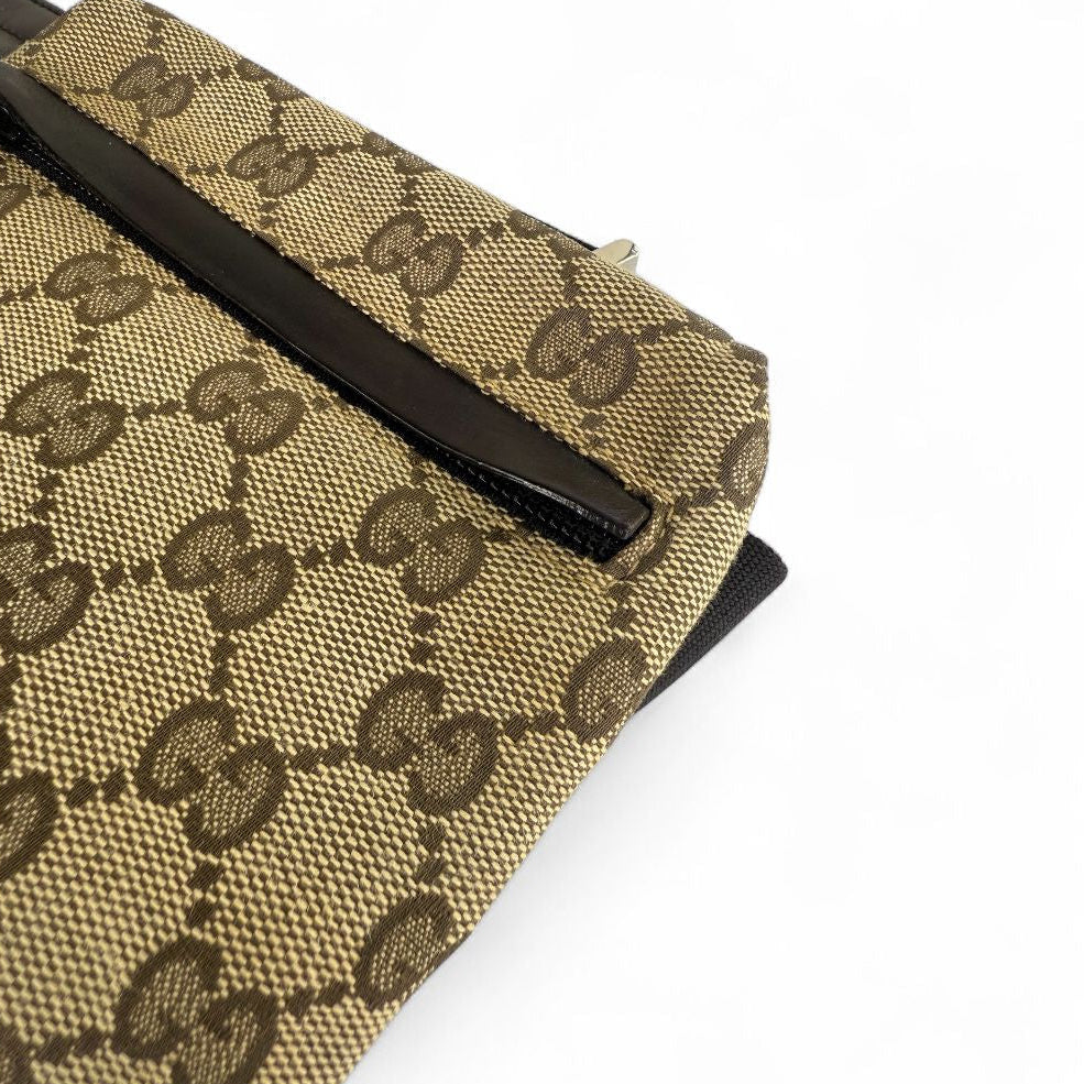 GUCCI Unisex GG Web Logo Belt Bag