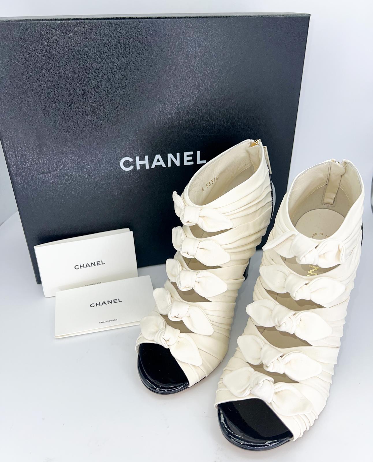 CHANEL Ivory Bow Detail CC Logo Ruched Ankle Booties Size EU40