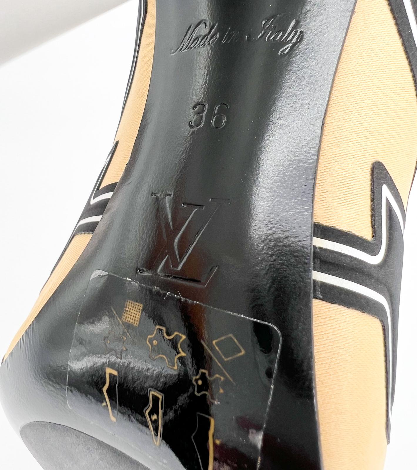 LOUIS VUITTON Spring/Summer 2020 Runway LV Logo Swift Heeled Loafers Size EU36