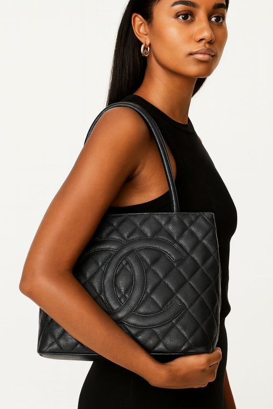 CHANEL Black Vintage CC Logo Caviar Leather Quilted Medallion Tote Bag
