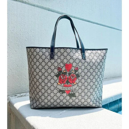 GUCCI Navy & Gray GG Supreme Monogram Logo Heart & Roses Tattoo Tote